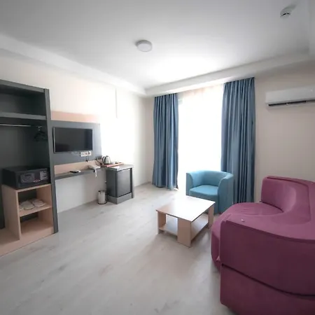 Attalos Smart Lara Star Otel Antalya
